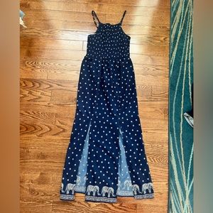 BLUE FLORAL MAXI DRESS SIZE MEDIUM